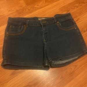 No Fuze Shorts Size 12